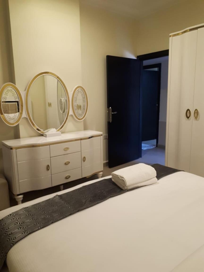 Reef Hotel Aparts Adżman Zewnętrze zdjęcie